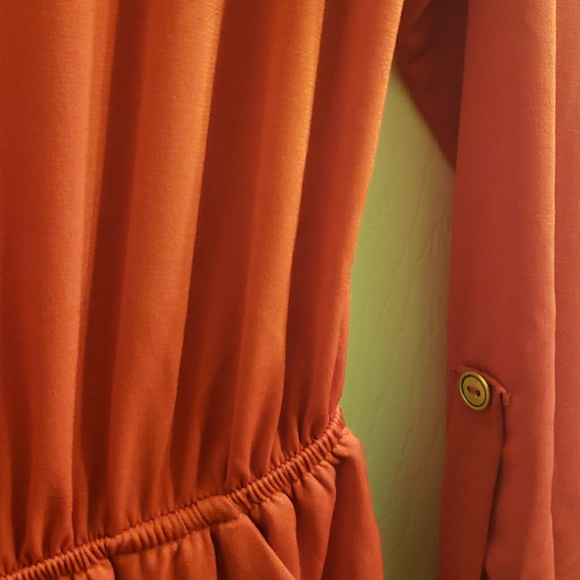 Dress - Picture 4 of 6